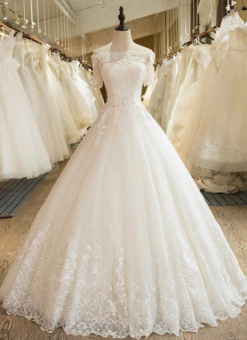 Ball-gown/princess Off-the-shoulder Short Sleeve Long/floor-length Tulle Wedding Dress With Lace Appliqued