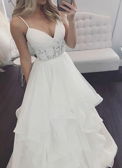 Ball-gown/princess V Neck Sleeveless Long/floor-length Tulle Wedding Dress With Lace Ruffles