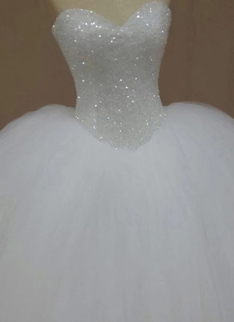 Tulle Wedding Dress Ball-gown/princess Strapless Court Train With Beaded