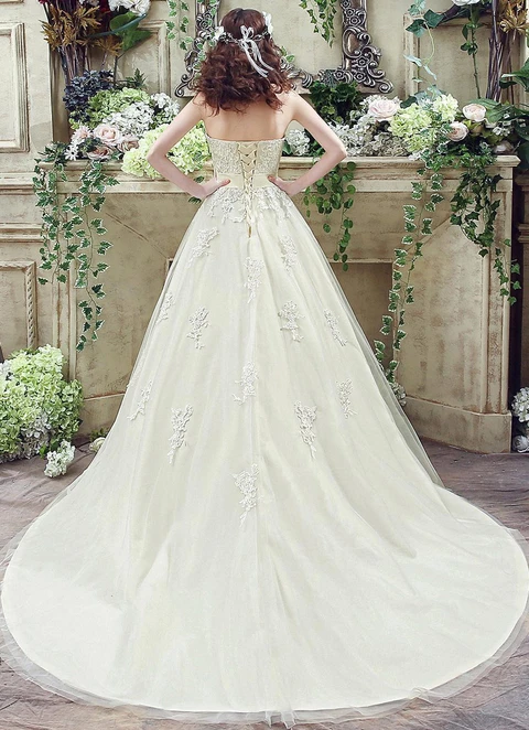 Tulle Wedding Dress Ball-gown/princess Strapless Court Train With Lace Bowknot