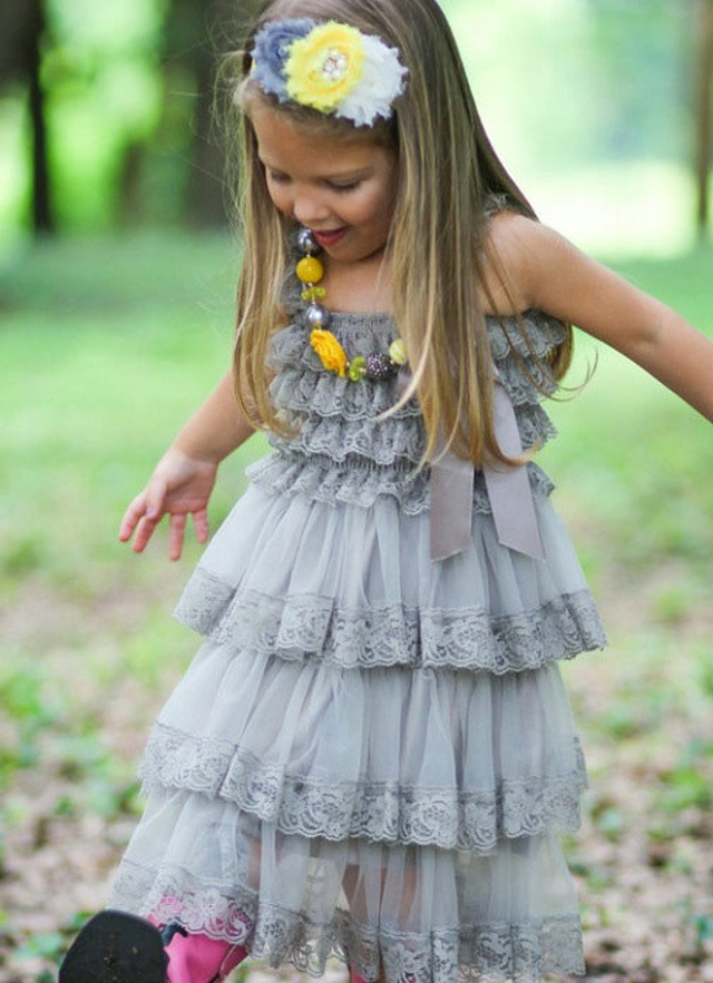 A Line Tea-length Square Sleevesless Tulle Flower Girl Dresses