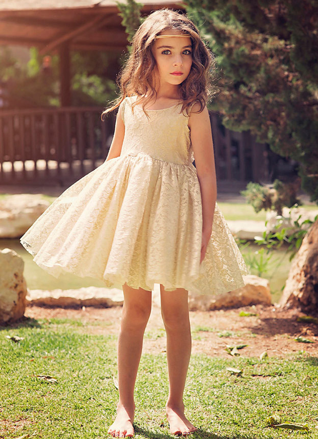 Ball-gown/princess Knee-length Scoop Sleevesless Lace Flower Girl Dresses With Flower