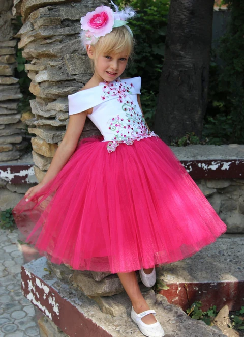 Ball-gown/princess Off The Shoulder Tea-length Tulle Flower Girl Dresses With Appliqued